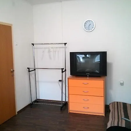 Iris Apartman