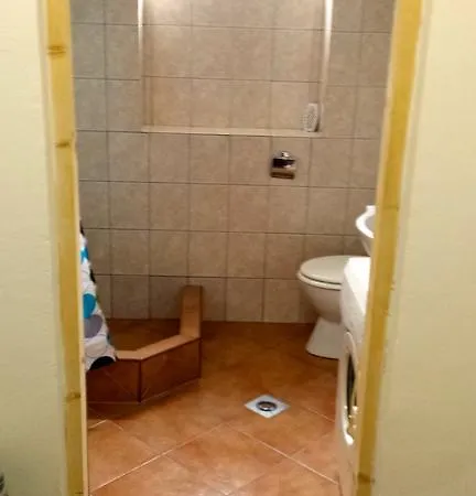 Apartman Iris *